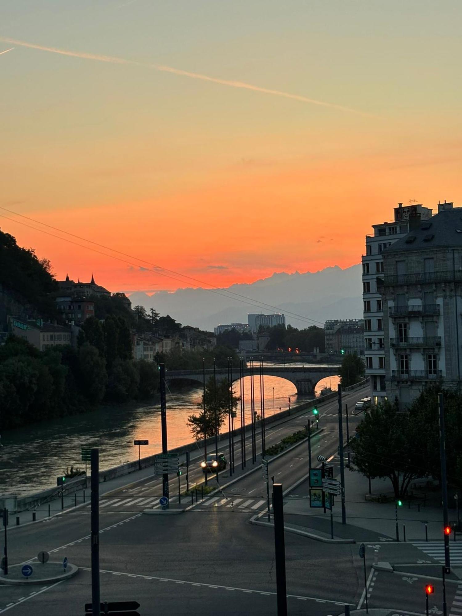 Le Telepherique, Vue Bastille, 6 Pers, 300 M Gare Grenoble Eksteriør bilde